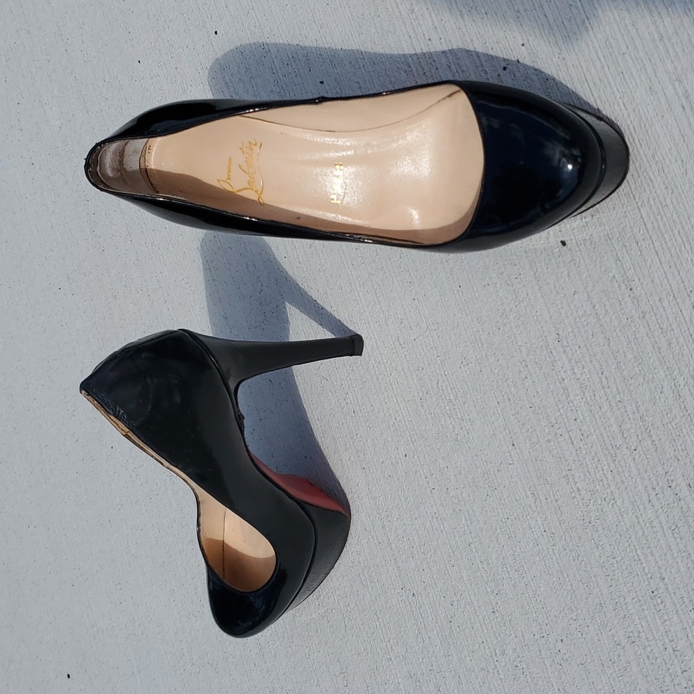Christian Louboutin Paris Patent Leather High Heels Size 8 - Picture 1 of 16